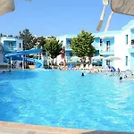 Hira فندق